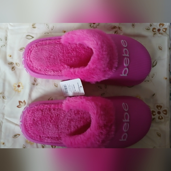 BeBe pink size 10 Slippers - Picture 9 of 14